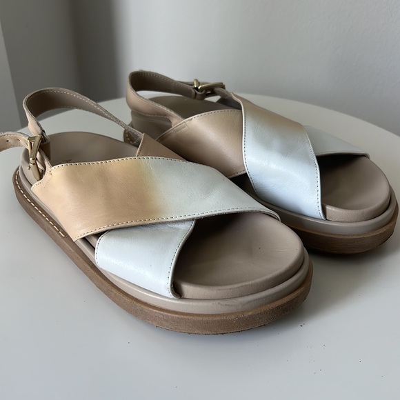 ALOHAS Marshmallow Bicolor Stone Beige Sandal Size W 5 - Picture 4 of 13